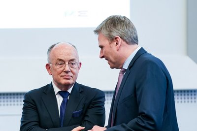 VSU-Präsident Oswald Bubel und Finanzminister Peter Strobel